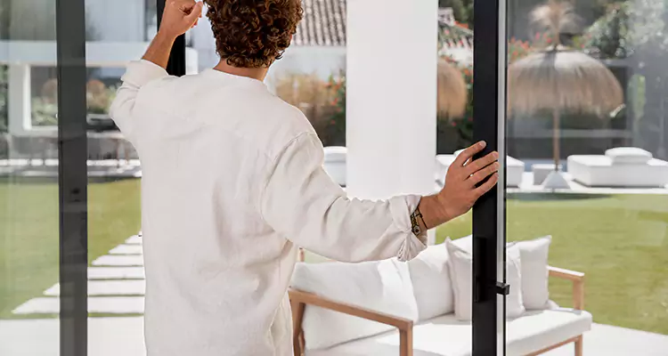 Sliding Screen Door Maintenance for Closing Issues in Danville, CA